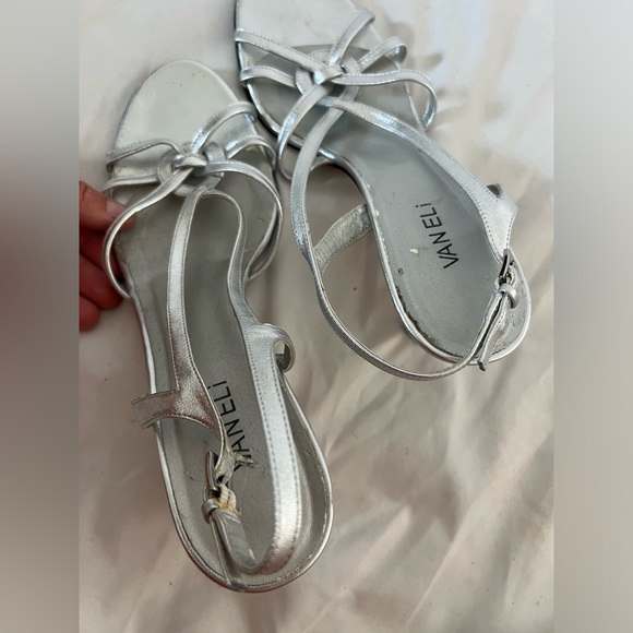 Vaneli strappy silver metallic sandal heels medium heel women’s size 10 - Picture 5 of 6